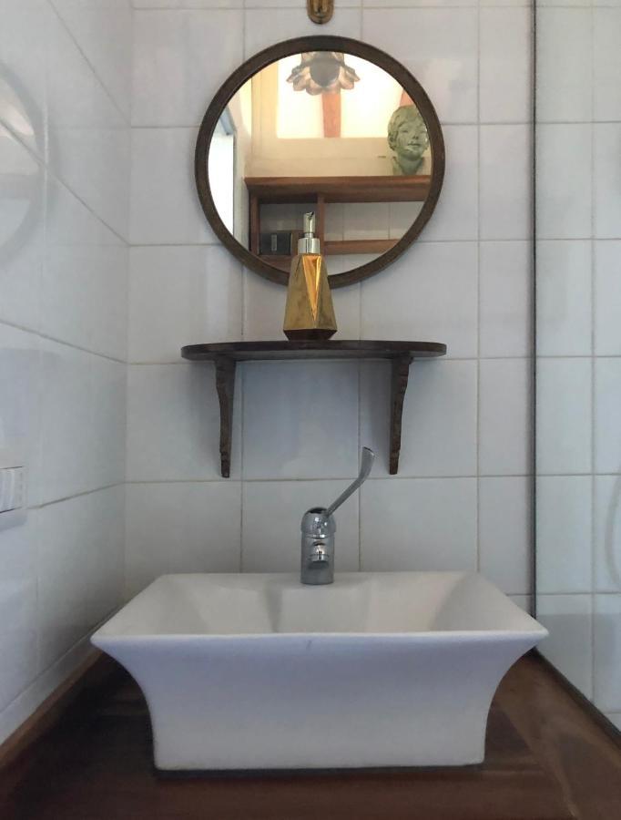 With Terrace And Loft With Garden In Naviglio Pavese Gasthof *