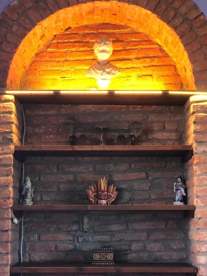 With Terrace And Loft With Garden In Naviglio Pavese Gasthof