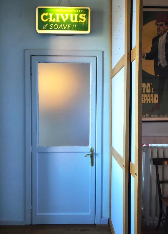 With Terrace And Loft With Garden In Naviglio Pavese