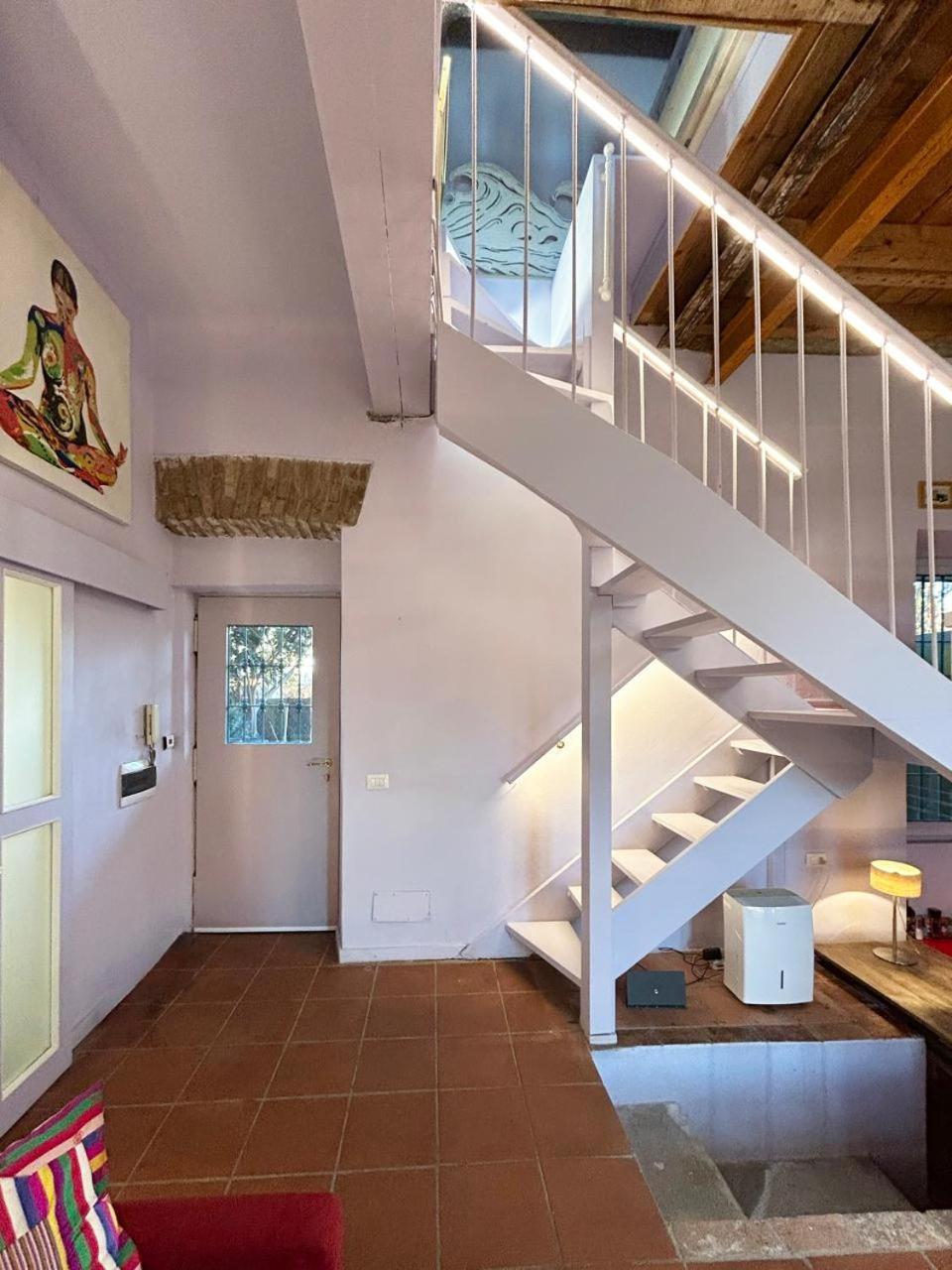 With Terrace And Loft With Garden In Naviglio Pavese